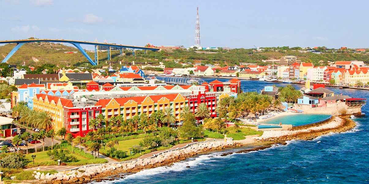 Curaçao Travel Tips 2026: Best Resorts, Beaches & Unique Experiences